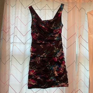 woman’s floral Express dress